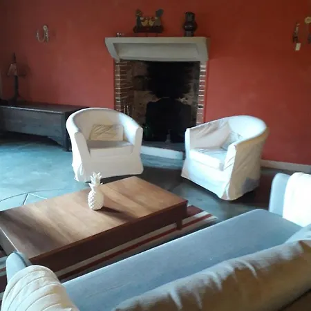 La Metairie De Laura