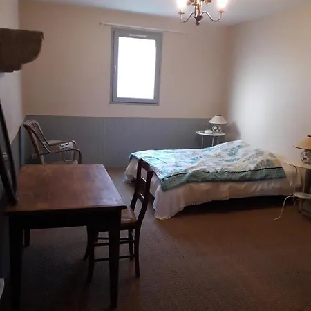 בית נופש La Metairie De Laura Gesvres