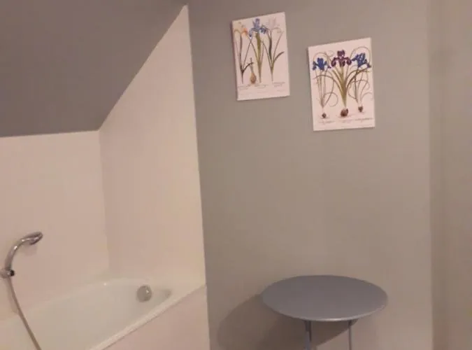 La Metairie De Laura * Gesvres